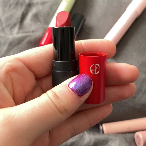 Red lipstick bundle - Picture 4 of 5
